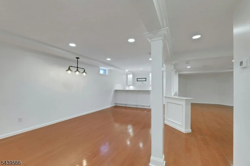 Photo of 28 Serrell Dr