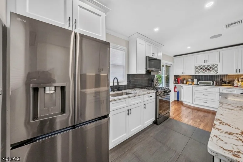 Photo of 42 Donnalin Pl