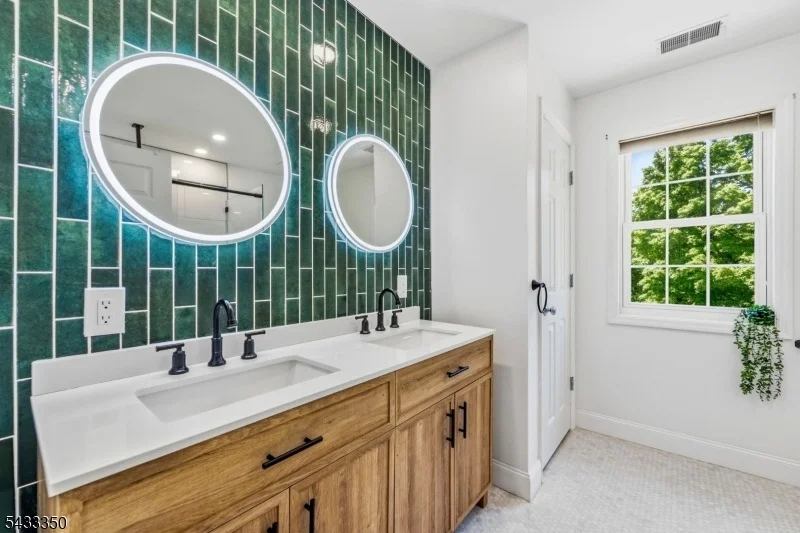 Photo of 4 Matthew Dr