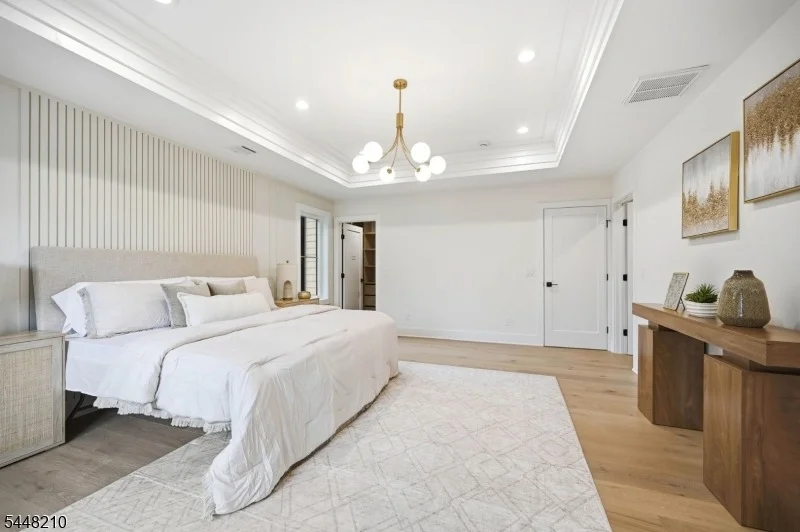 Photo of 936 Beverly Dr