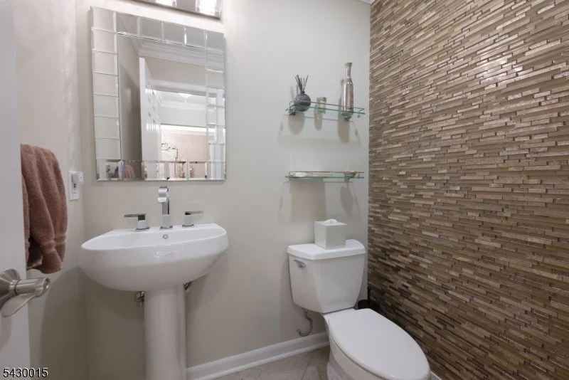 Photo of 69 Cummings Cir