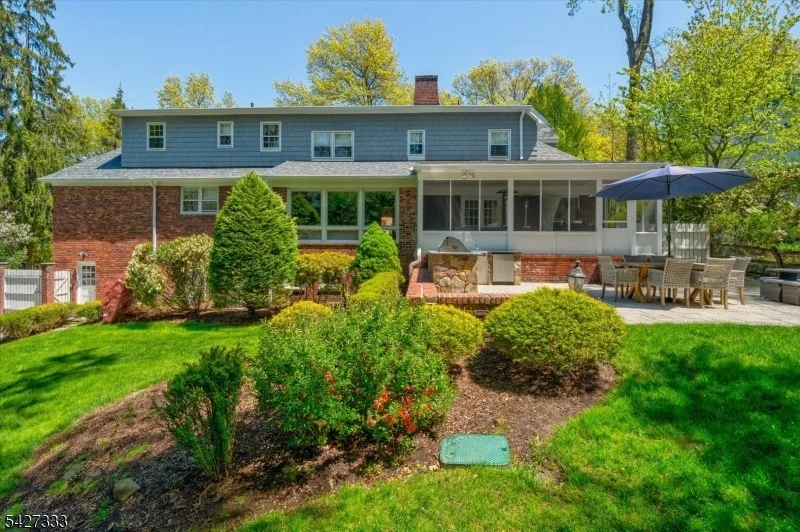 Photo of 57 Mohawk Rd