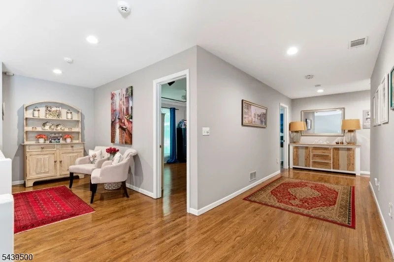 Photo of 25 Timber Ln