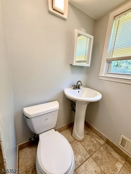 Photo of 44 Drake Rd