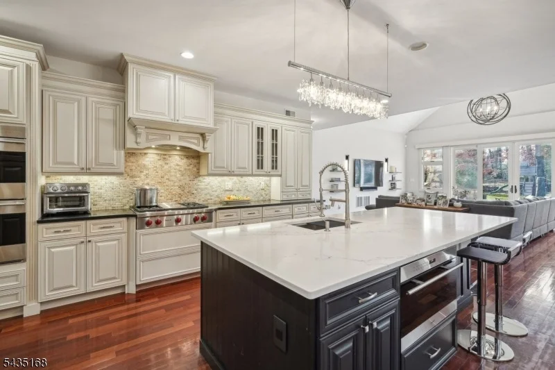 Photo of 63 Addison Dr