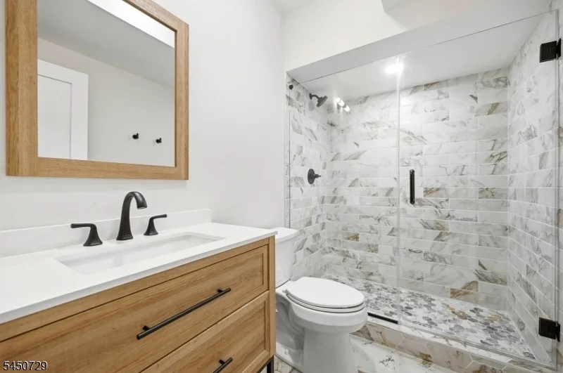 Photo of 176 Harrow Rd