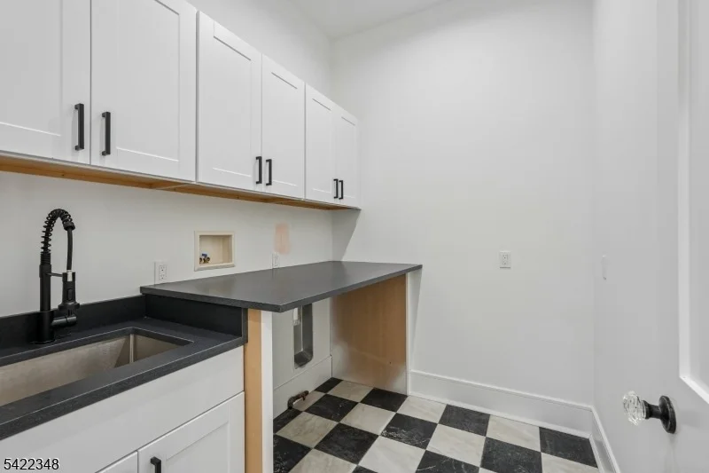 Photo of 51 Herfort Rd