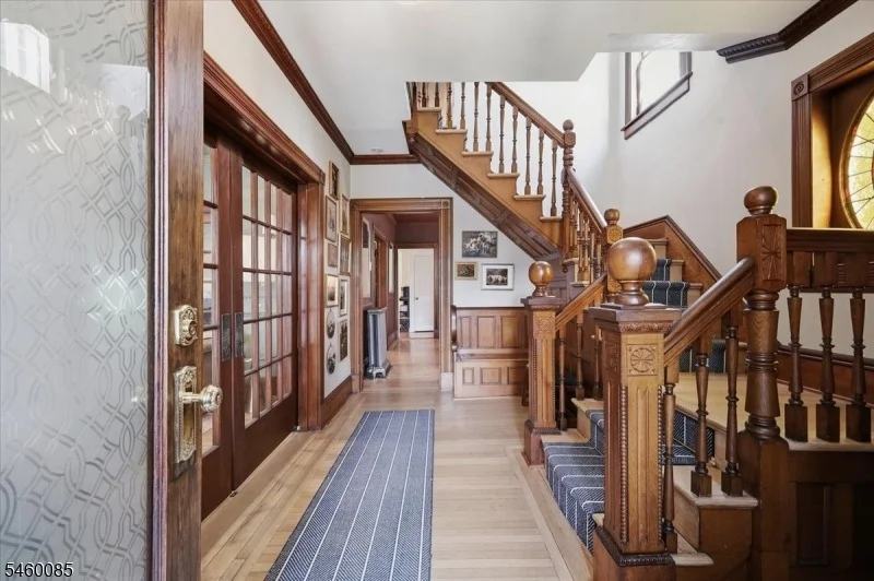 Photo of 406 W Moore St