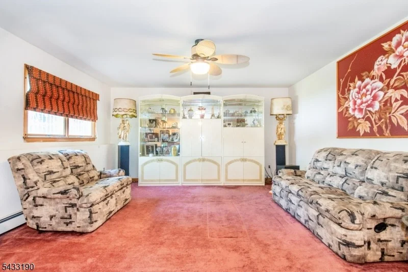 Photo of 8 Carlos Dr