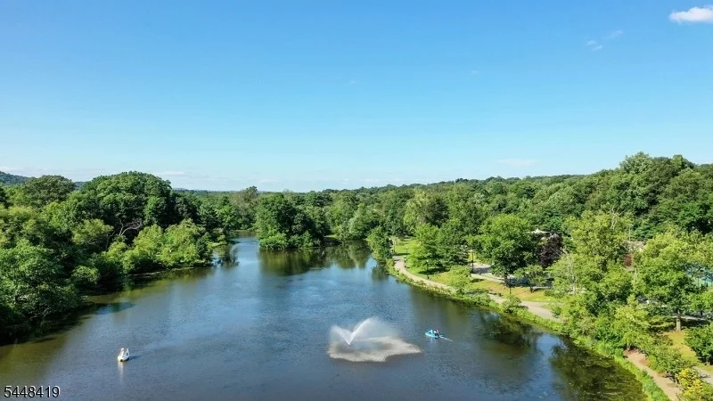 Photo of 5 Birdseye Gln