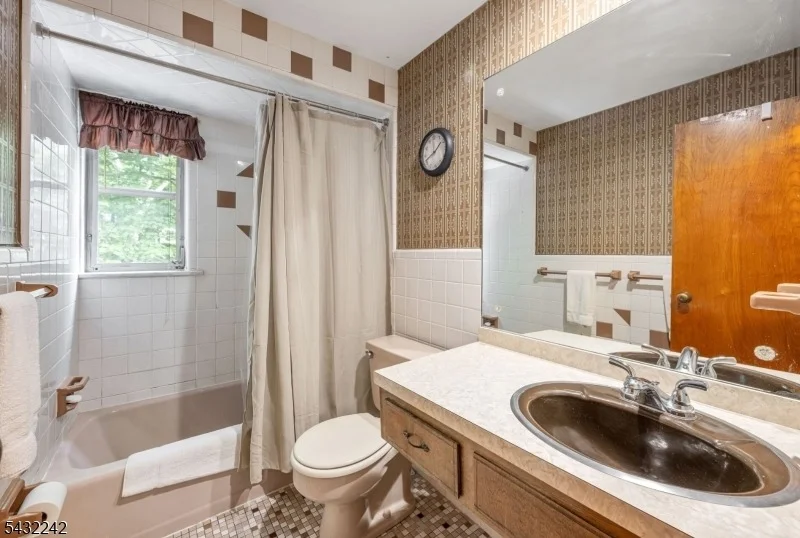Photo of 415 N 4Th Ave