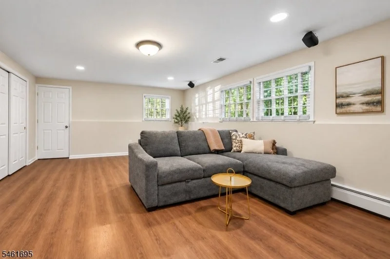 Photo of 302 Woods End Rd