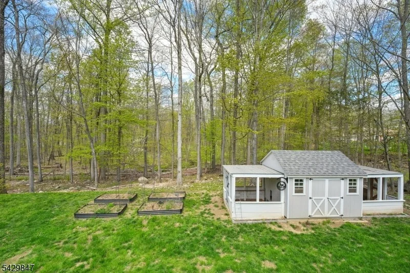 Photo of 9 Natale Dr
