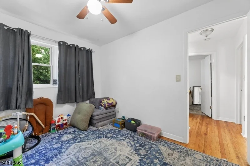 Photo of 341 Skyline Dr