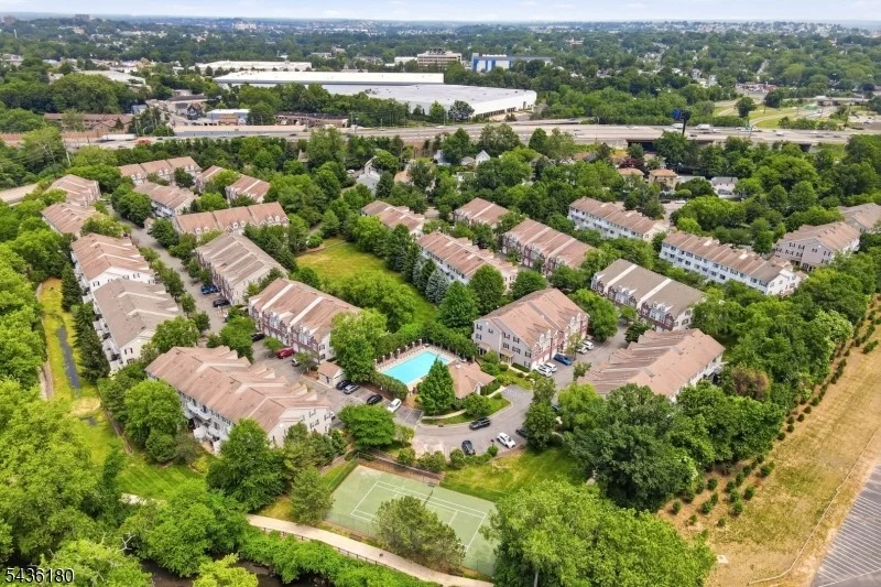 Photo of 281 Riverwalk Way