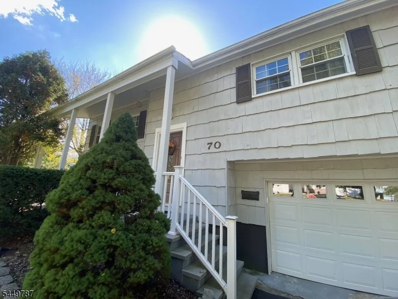 Photo of 70 Appleman Rd
