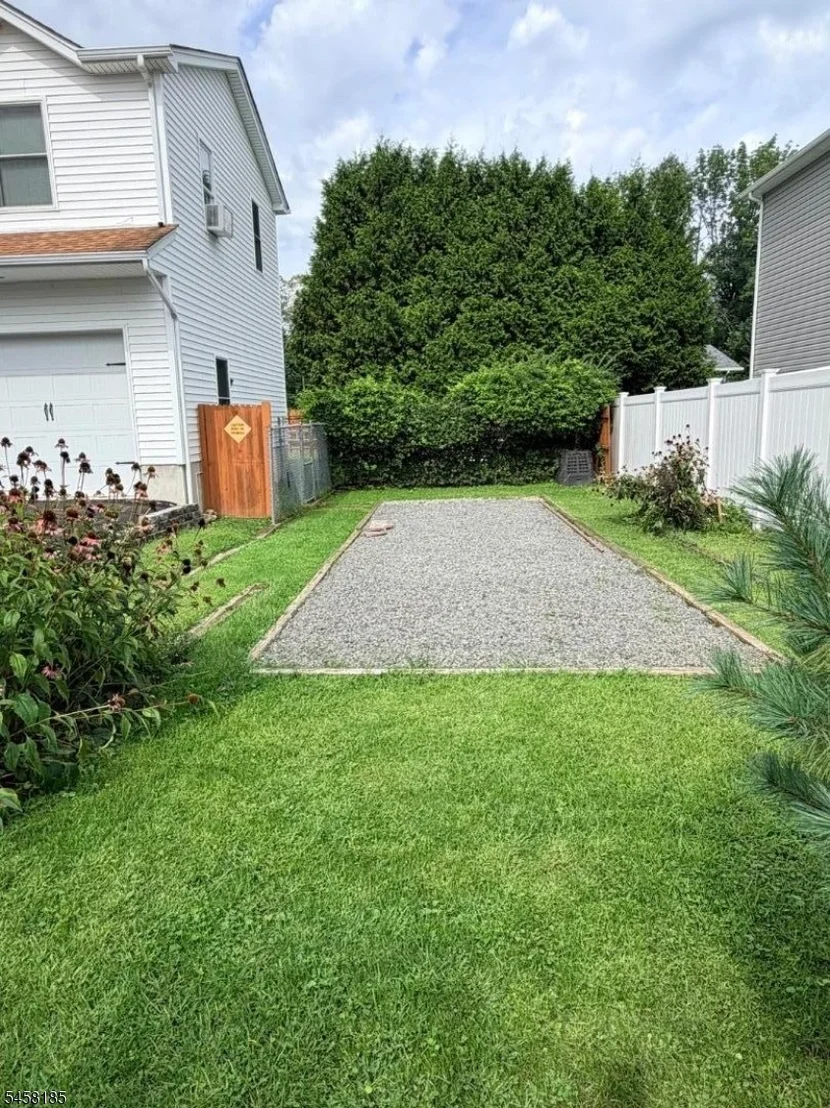 Photo of 23 Ferro Monte Ave