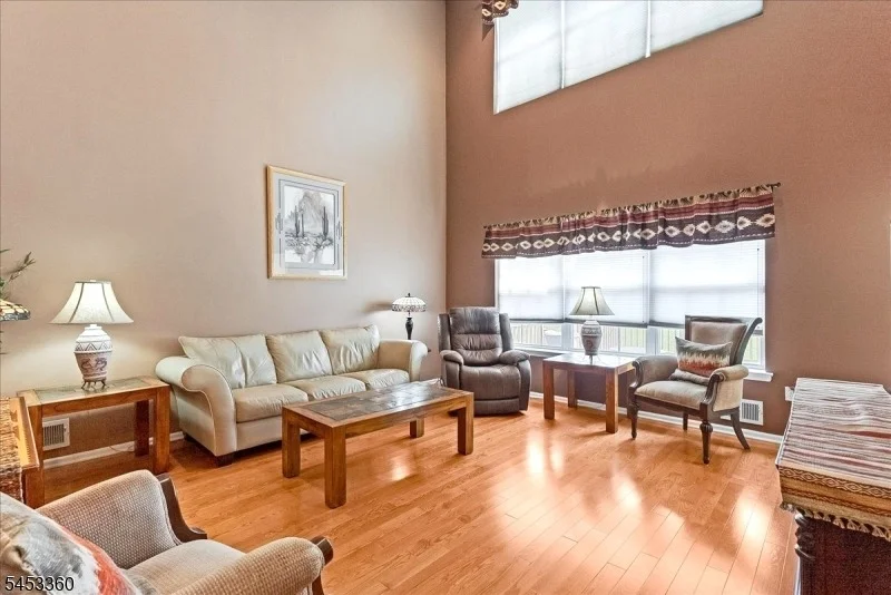 Photo of 23 Crescent Rd
