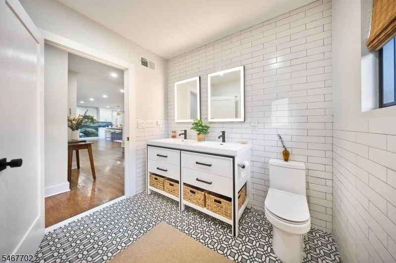 Photo of 46 Ridgeway Ave