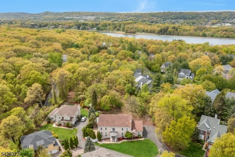 Photo of 16 Lenape Trail
