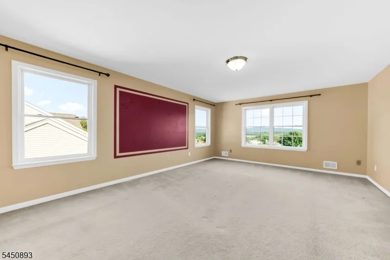 Photo of 5 Pegasus Pl