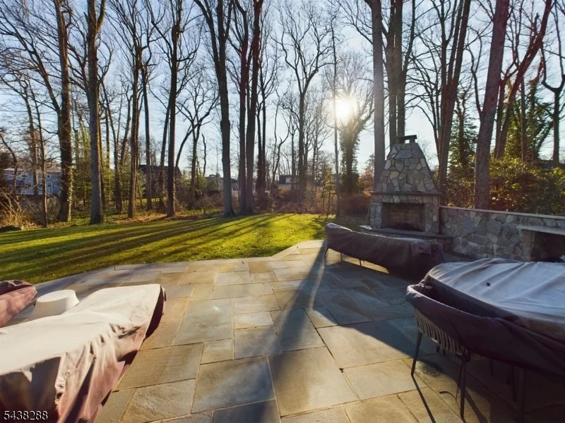 Photo of 301 Garrett Rd