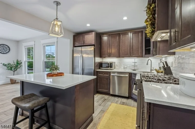Photo of 4 Stuart Ln