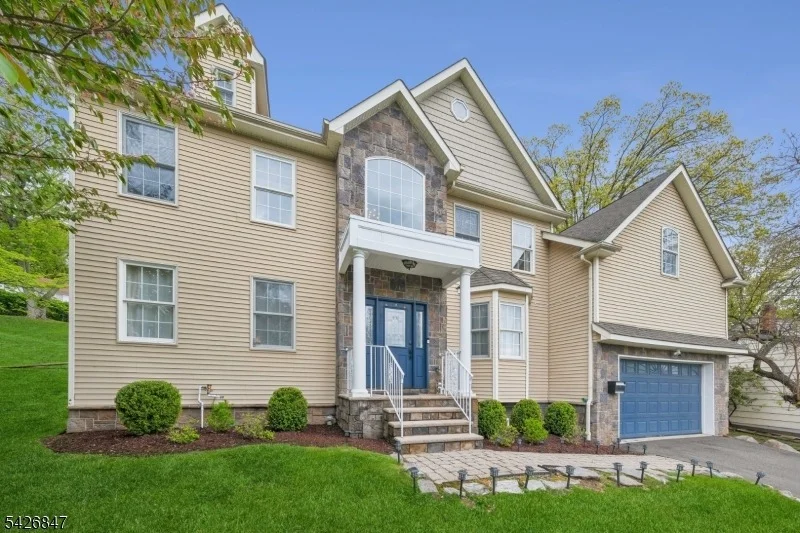 Photo of 21 Winding Way