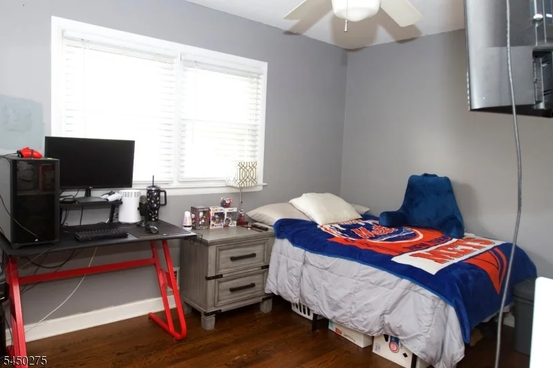 Photo of 319 Spruce Dr