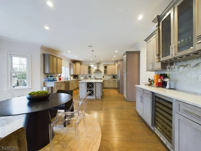 Photo of 301 Garrett Rd