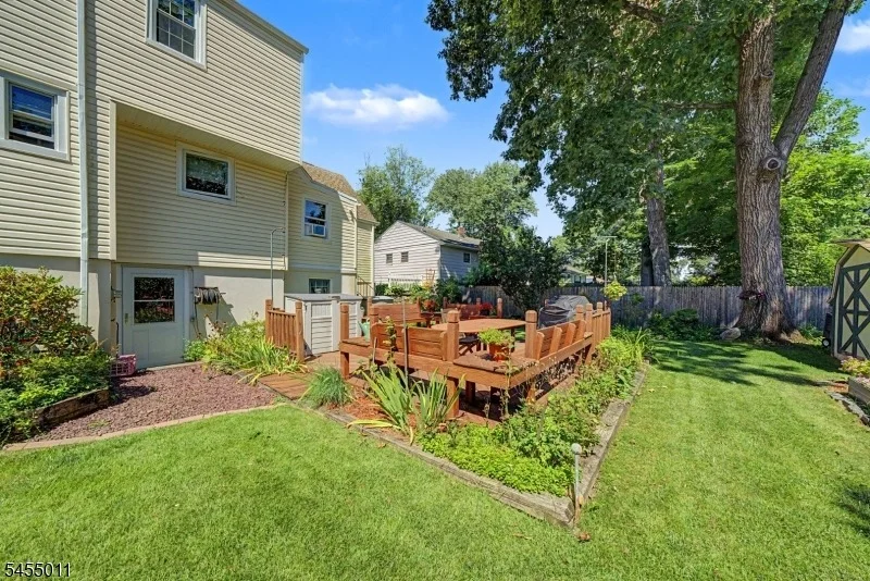 Photo of 98 Wiltop Rd