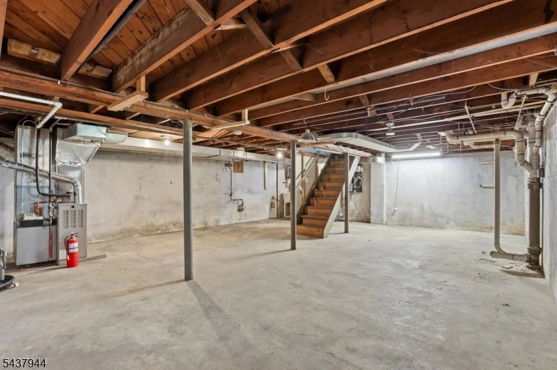 Photo of 641 Greenbrook Rd