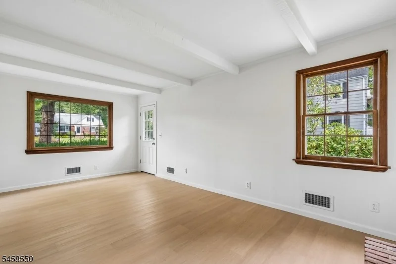 Photo of 20 Pine St
