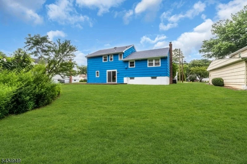 Photo of 12 Brook Pl