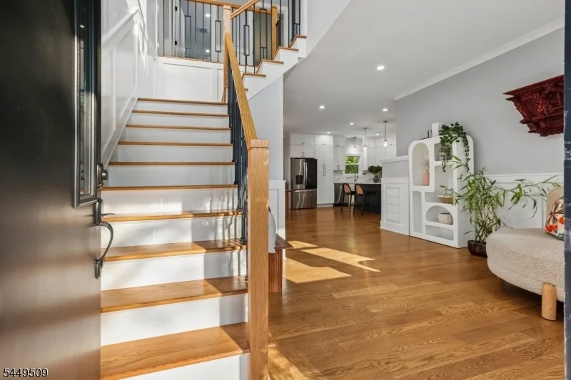 Photo of 6 Ridgedale Ave