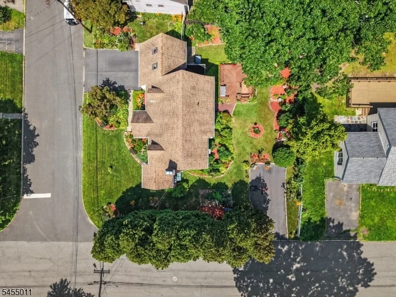 Photo of 98 Wiltop Rd