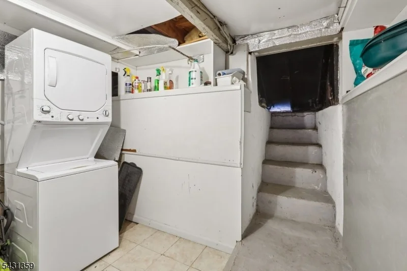 Photo of 63 Garrison St