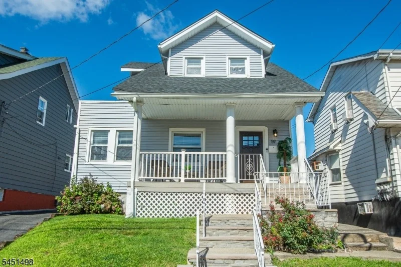 Photo of 59 Union Ave