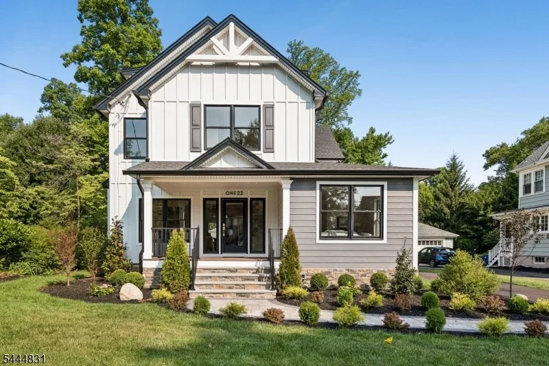 Photo of 122 Stanmore Pl