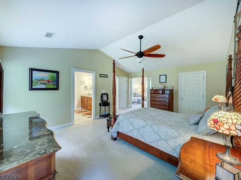 Photo of 28 Primrose Ln