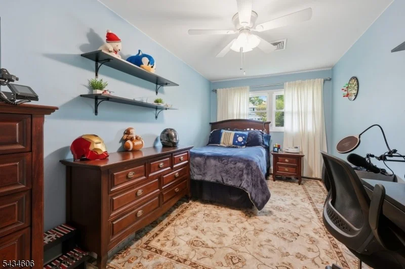 Photo of 7 Kossuth Pl