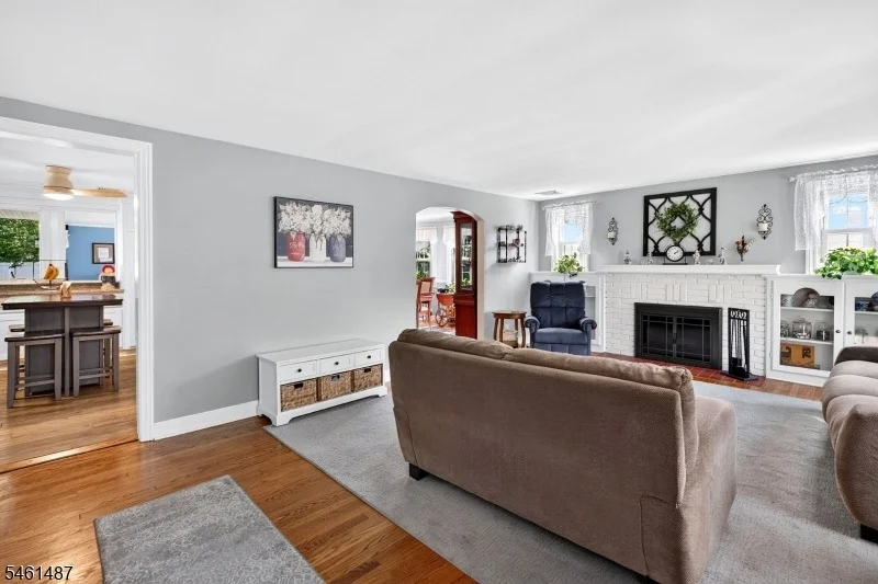 Photo of 11 Indian Spring Rd