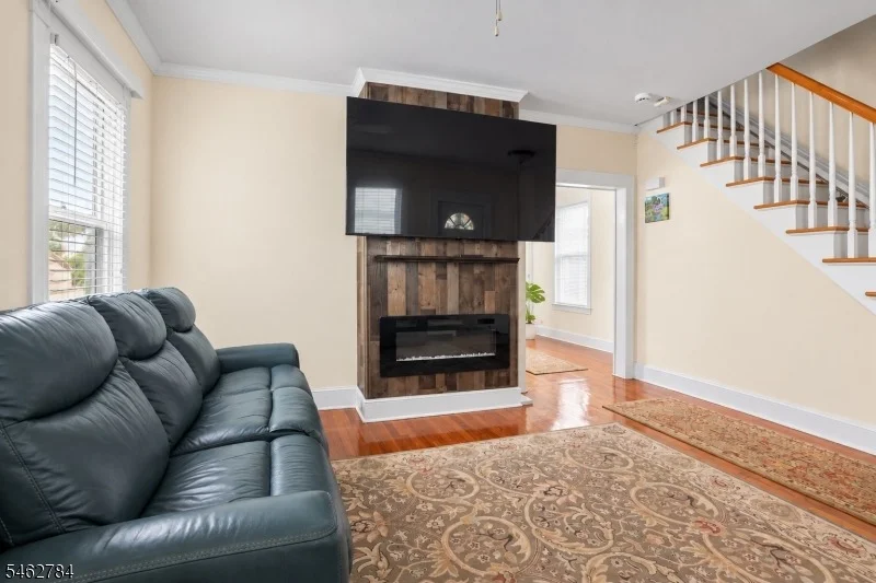Photo of 35 Clinton St
