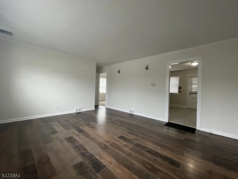 Photo of 1584 Walker Ave