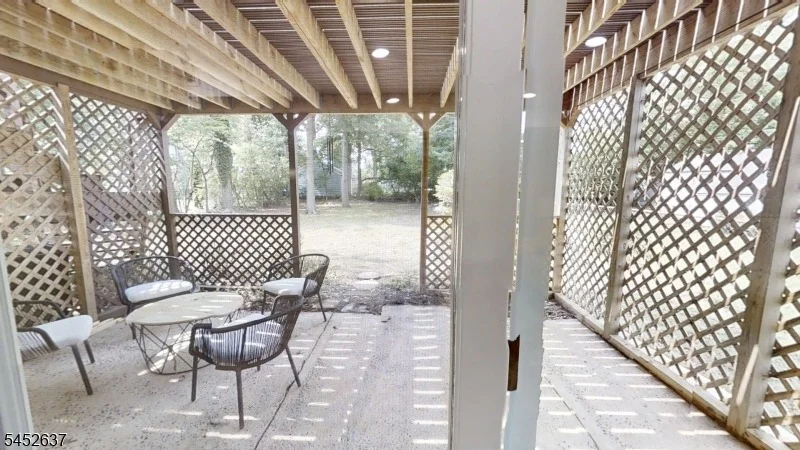 Photo of 860 Salem Rd