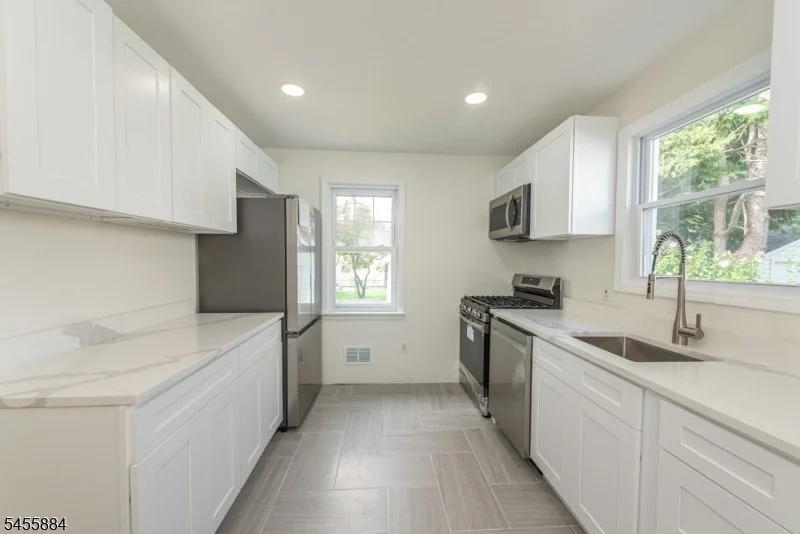 Photo of 50 Birch St
