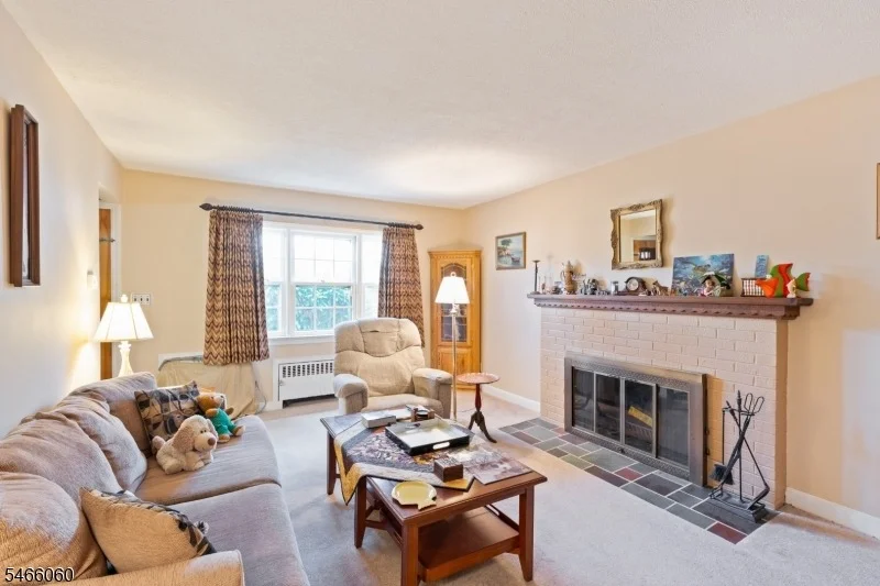 Photo of 439 Wheaton Rd