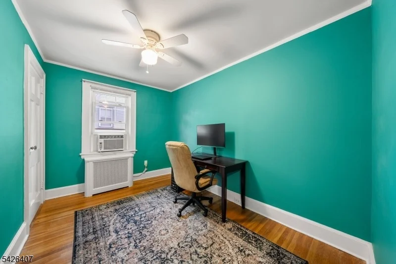 Photo of 192 Gregory Ave