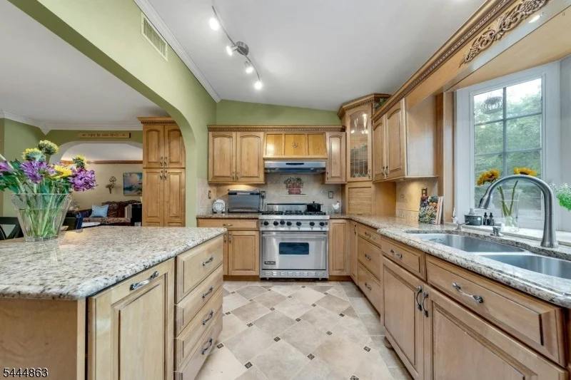 Photo of 16 Shephard Rd