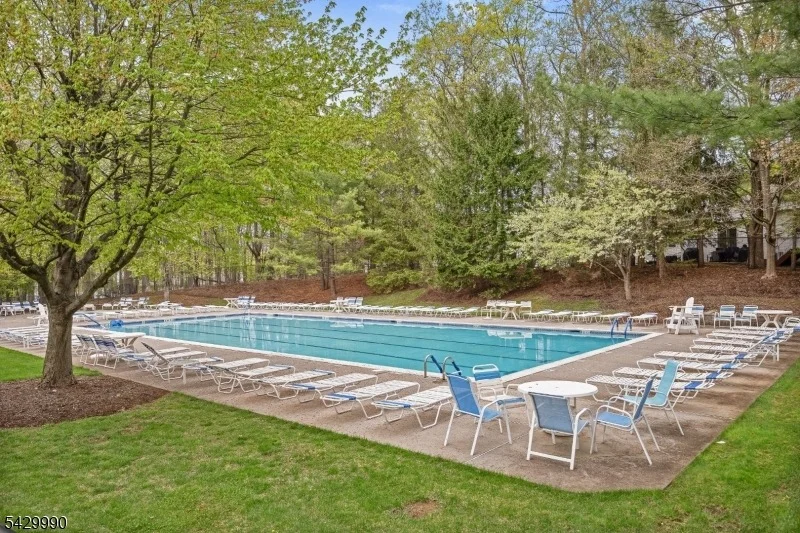 Photo of 35 Maple Ln